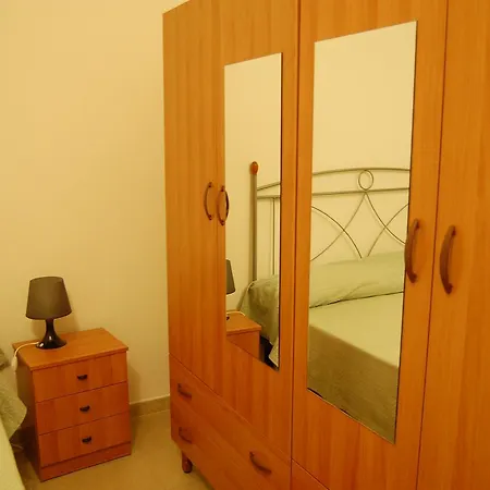 Marianna * Остуни